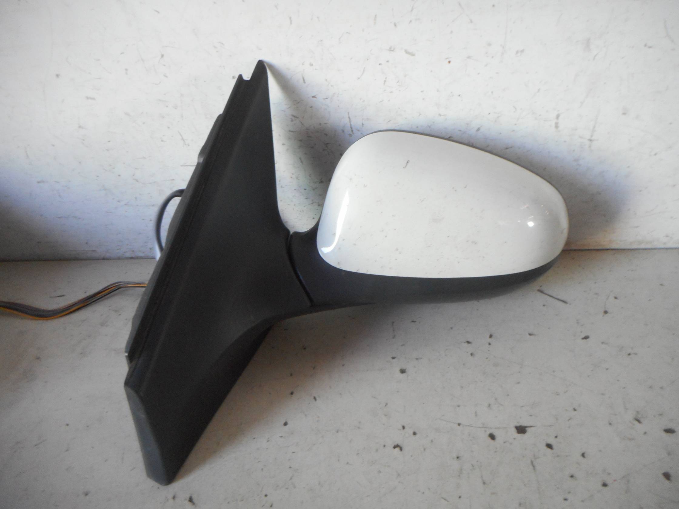 Retrovisore est. regolaz. elettr. sx.